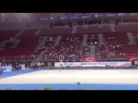 Dundee World Cup - Margarita Mamun RUS ball