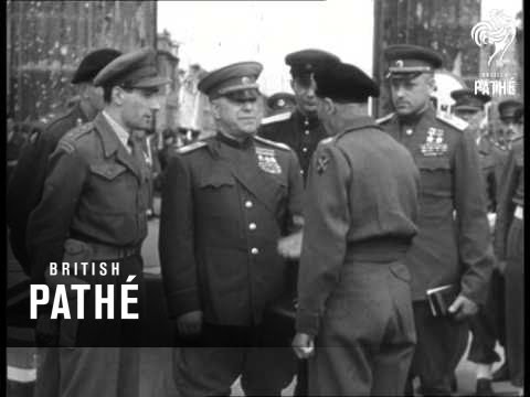 Monty & Russians In Berlin (1945)