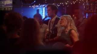 Scarlett and Gunnar s01e14, &quot;I will fall&quot;