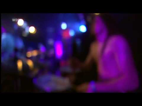 Brant Bjork live in Cologne - 14 - Good Time Bonnie.mp4