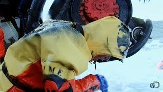 Time Bandit Puke and Rally | Deadliest Catch