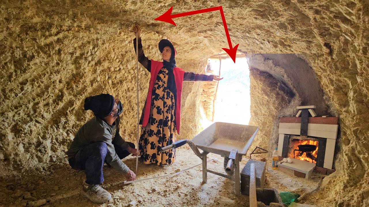 In the Secret Passage of the Magic Cave: A Nomadic Mother on Path of Wonders