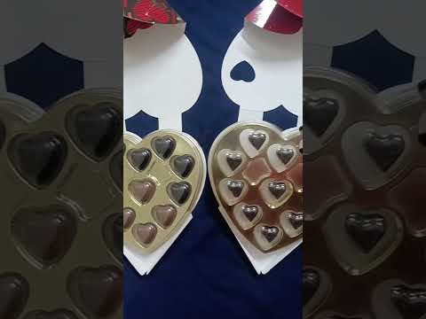11 pieces Heart Shape Chocolate Box