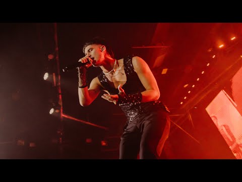 Silvestre y La Naranja - Fiebre Atemporal (En Vivo Estadio Obras)