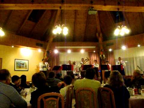 Zweikampf Lederhosn Blech