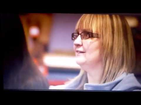 Interviews with the mums in New York - One Direction This Is Us