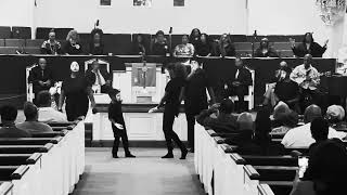 Vessel Of Praise- Mighty Long Way(Tye Tribbett); Winning(Pastor Mike Jr); Big(Pastor Mike Jr)