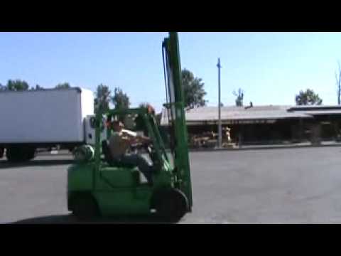 Sold! 2005 Komatsu FG25T-14 5,000 lb Forklift Lift Truck 3 Gas/LP bidadoo.com