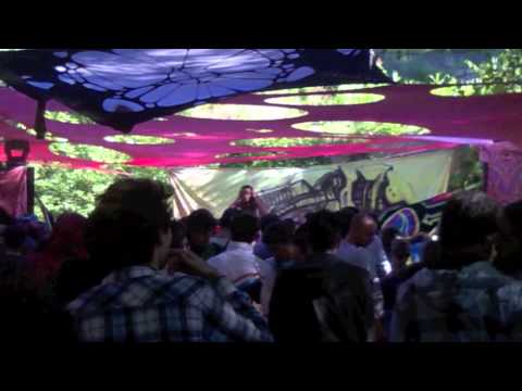 Ganeisha vs Guapa lee @ A team Summer Tour 2012   02