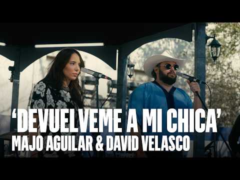 Majo Aguilar & David Velasco interpretando Devuélveme a Mi Chica en Cheves y Compas