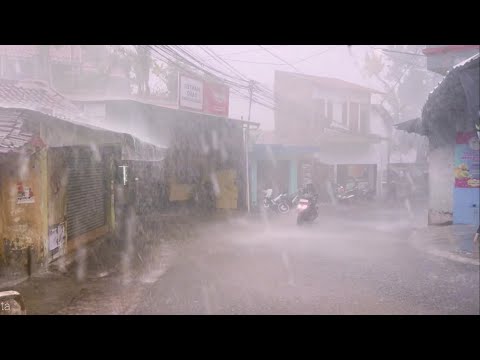 THE MOST POWERFUL RAINSTORM IN HISTORY! TORRENTIAL HEAVY RAIN SHOCKS THE ENTIRE CITY!