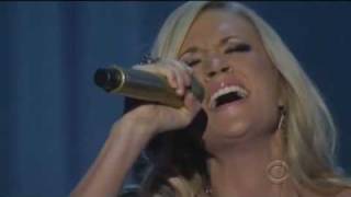 Carrie Underwood / Temporary Home (Live performance at the ACM)