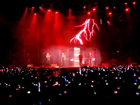 [Fancam] 231010 SG KPN SHINee - Lucifer 1