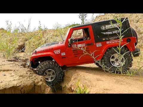 RC ON THE BRINK! 😲 Jeep and Crawler Take on Dangerous Cliffs!