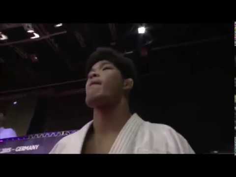 SHOHEI ONO (JPN) - NUGZARI TATALASHVILI (GEO)