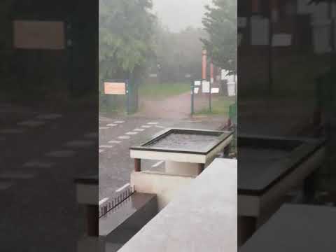 Pioggia e grandine per le strade del Legnanese