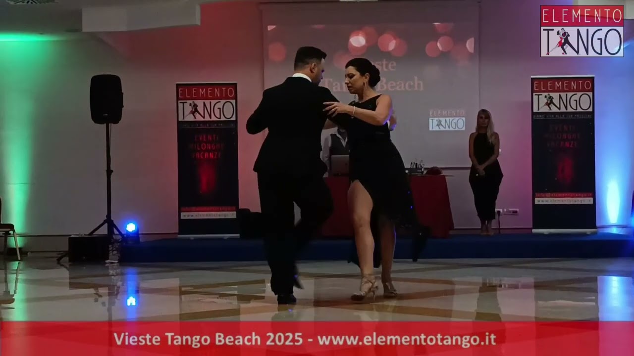 Video thumbnail for Vieste Tango Beach 2025 - Esibizione di Matilde Beccaria e Dennys Fernandez (Tango)