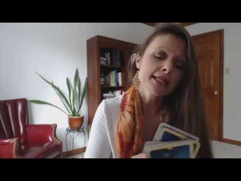 Free Daily Oracle Tarot Intuitive Angel Card Reading - Wednesday April 29, 2015.