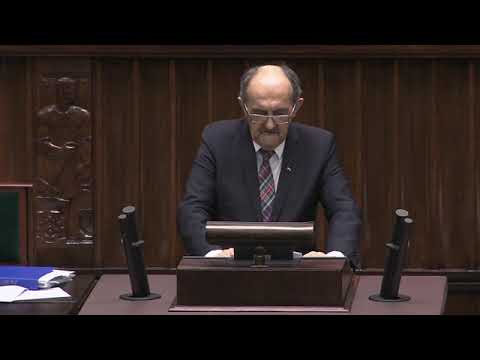 Andrzej Matusiewicz wnosi poprawkę ws. paragrafu o zaliczkach