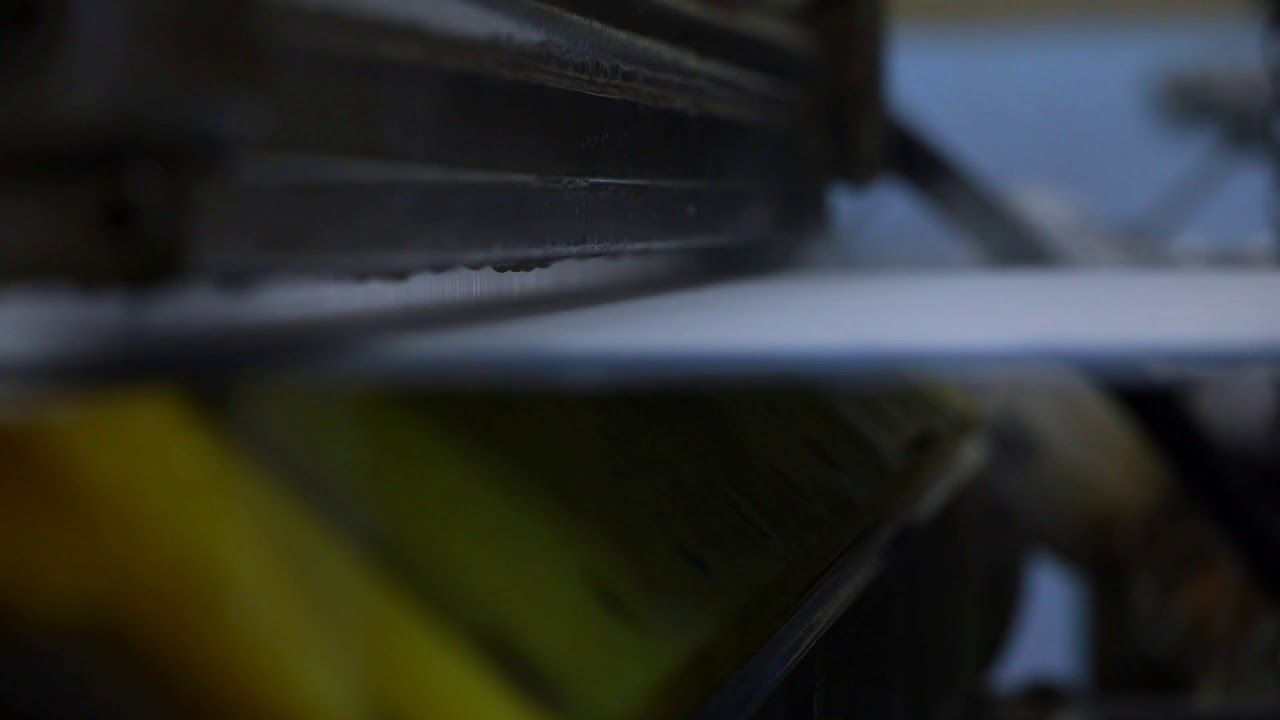 Le coton est tricoté selon la méthode du super jet d'eau.