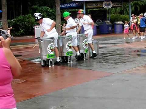 Epcot Jammitors Trash Can Band - Part 1