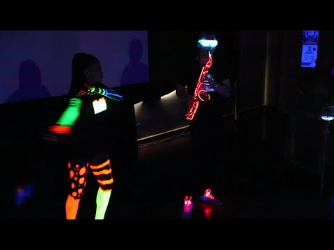 Saxmania Live: Tujamo - Drop That Low