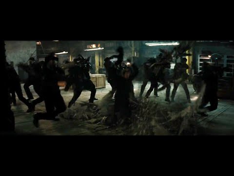 Warehouse fight scene - Batman v Superman (2016)