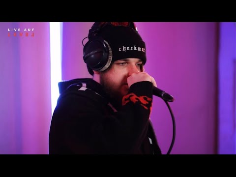 Yung Vision - Alpraz (ft. dusy & basi) LIVE Auf Level 16Bars AmazonMusic