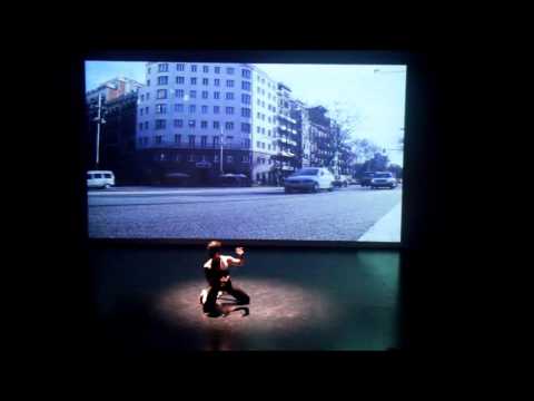 Performance "Zona introspectiva"