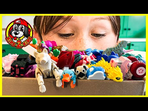 OUR FAMILY PLAYS 📦 BIGGEST BOX OF 3D PRINTED TOYS (Monster Trucks, Dragons & MINECRAFT)