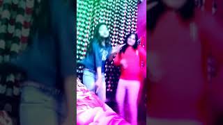 Jab me shake karaan - Full song with lyrics/munna michael and nidhhi agerwal