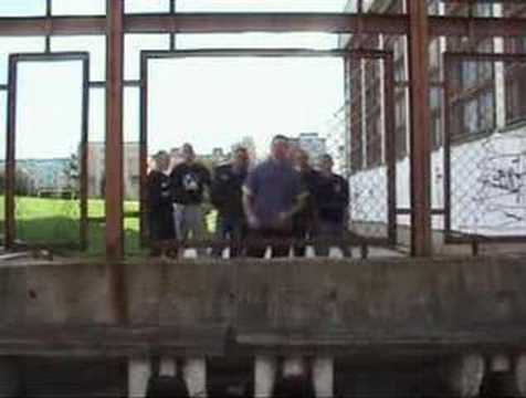 PMD EKIPA FEAT GRUBASS - IDZ TAM...