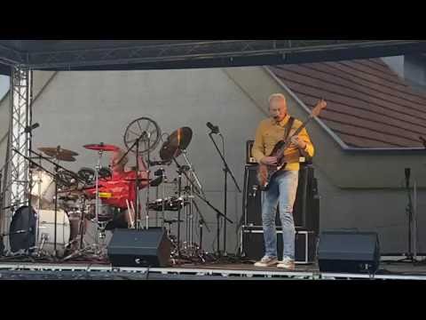 BKP - BKP Bratrstvo kočičí pracky Den je krásný