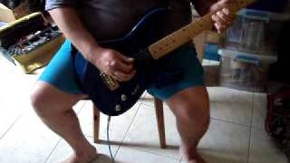 Video thumbnail for Guitarra Dolphin modelo Eagle da década de 80 by Bitaca Do Ogro