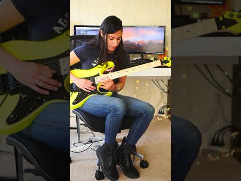 Nili Brosh Plays Another Brick In The Wall Solo