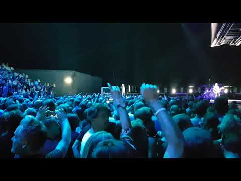 U2, Beautiful day, Live in Royal Arena