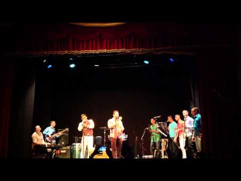 ORQUESTA CLANDESKINA... MUCHACHA !!!