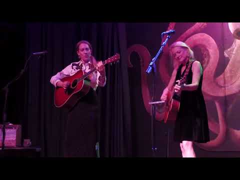 Thumbnail for Wonder Women of Country Live at Churchill School 4/30/25 by Kelly Willis