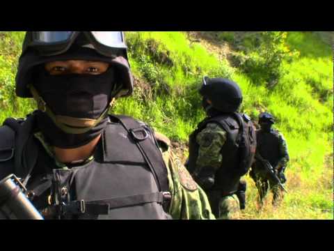 Hiper-T-IV - El Ejército Del Cañón (Video)