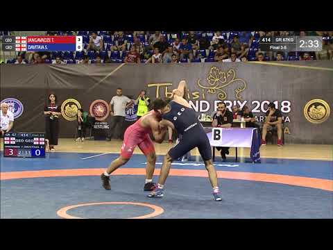 BRONZE GR - 67 kg: T. JANGAVADZE (GEO) v. S. DAVITAIA (GEO)