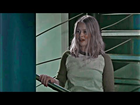 Liv Flaherty 26th July 2021 Part 2 - aaron washes his hands with liv