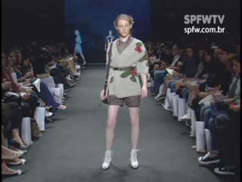 Desfile Simone Nunes Inverno 2009 - SPFW