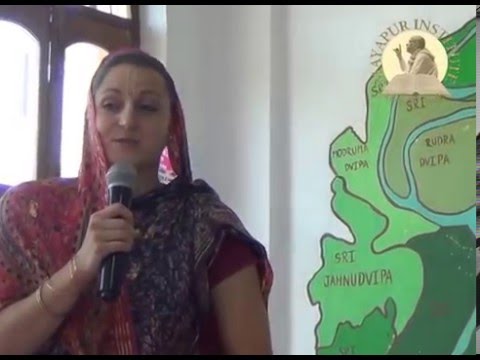 Bhaktin Barbara Gasser, a Bhakti Sastri student sharing her experience