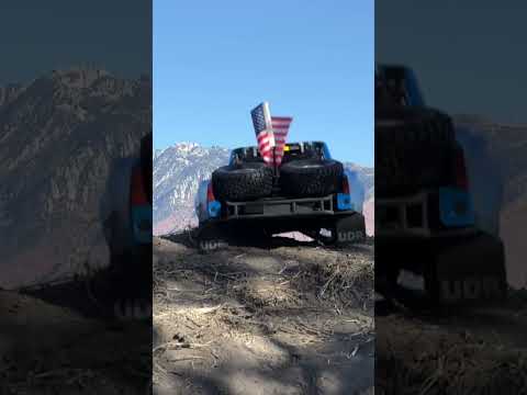 Traxxas UDR 🔥🔥 #traxxas #rc #trophytruck #UDR #traxxasudr
