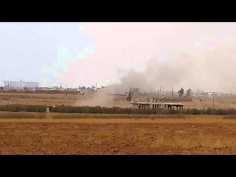 تصاعد الدخان من حاجز أم المياذن بعد استهدافه من قبل لواء خيالة الزيدي في ريف درعا