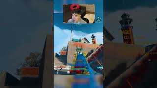 Il m’explose et je prend sa classe (elle me choque)