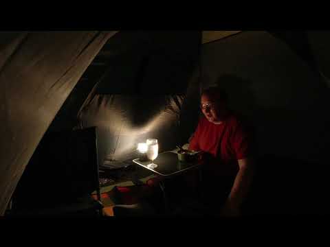 MongoTV_4151 - Min Aftensmad - Spiser Oksebouillonsuppe i Mit TELT i Stuen og Snakker