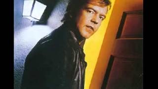 Michael Johnson : The Love She Found In Me