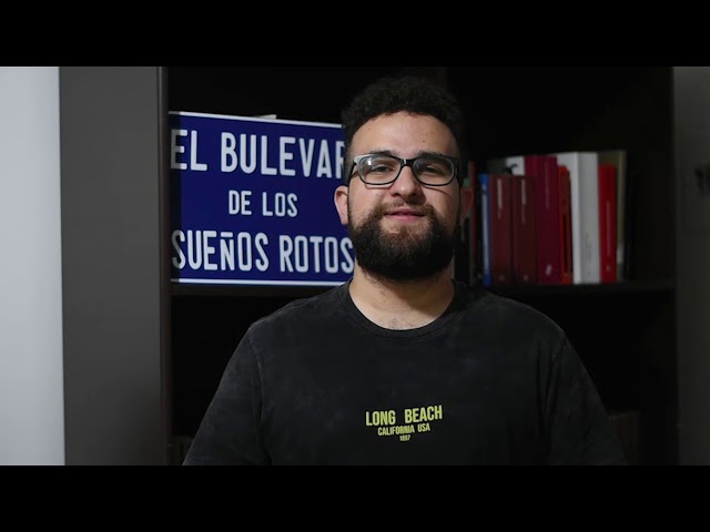 Vídeo relacionado con La letra e (El libro de bolsillo - Bibliotecas de autor - Biblioteca Monterroso)