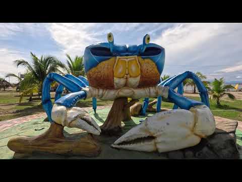 Plus Ultra Antioquia's Turbo Beach Sculpture